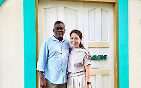 Three Hearts Guesthouse And Villas